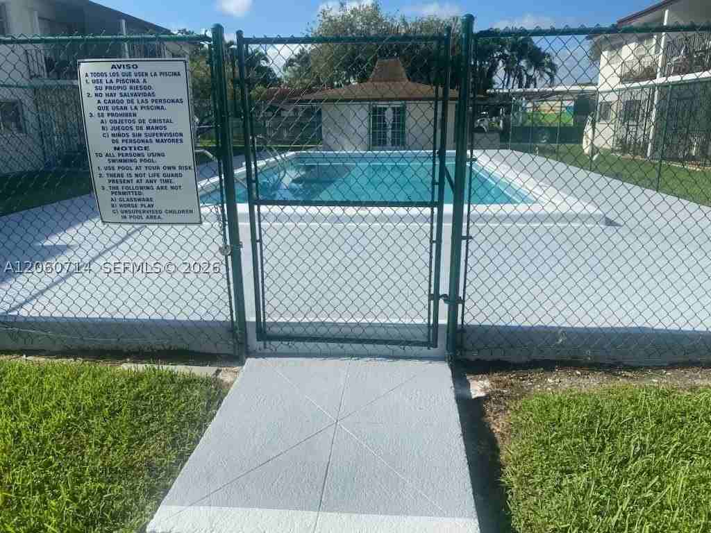 9520 Sw 8th St #118 - Photo 3 of 35