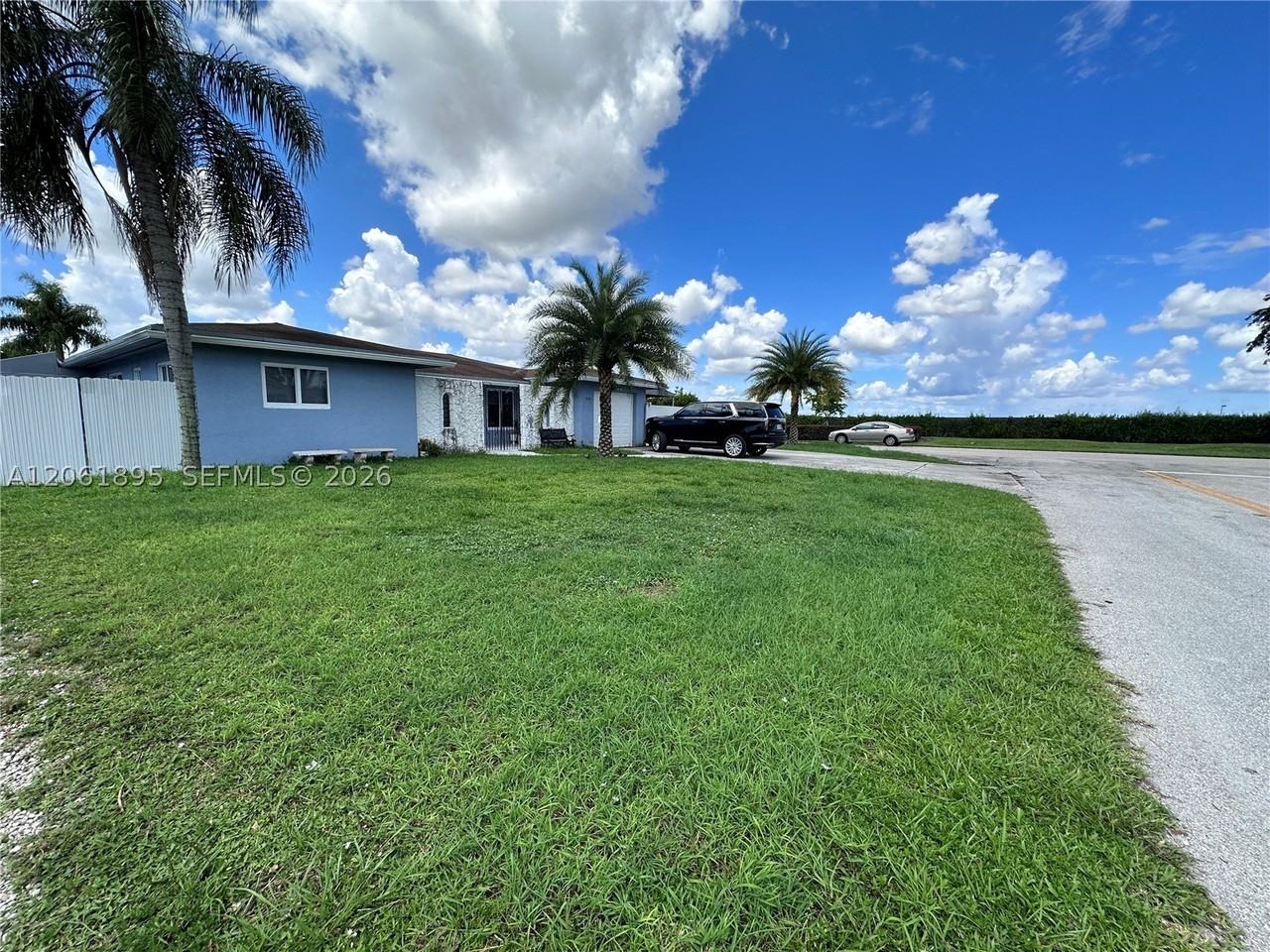 7190 Sw 13th St #1 - Photo 4 of 18