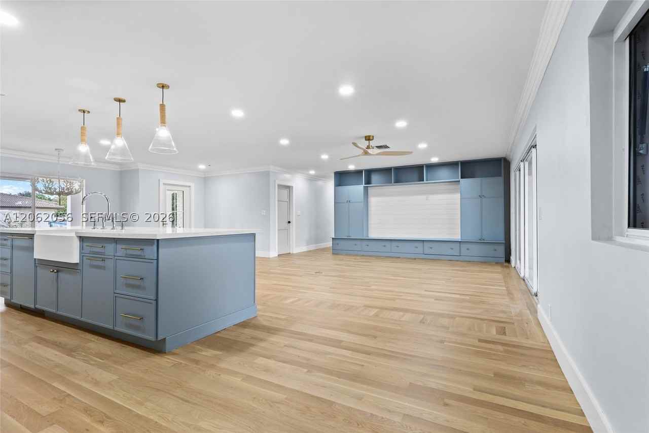 6000 Sw 17th St - Photo 4 of 33