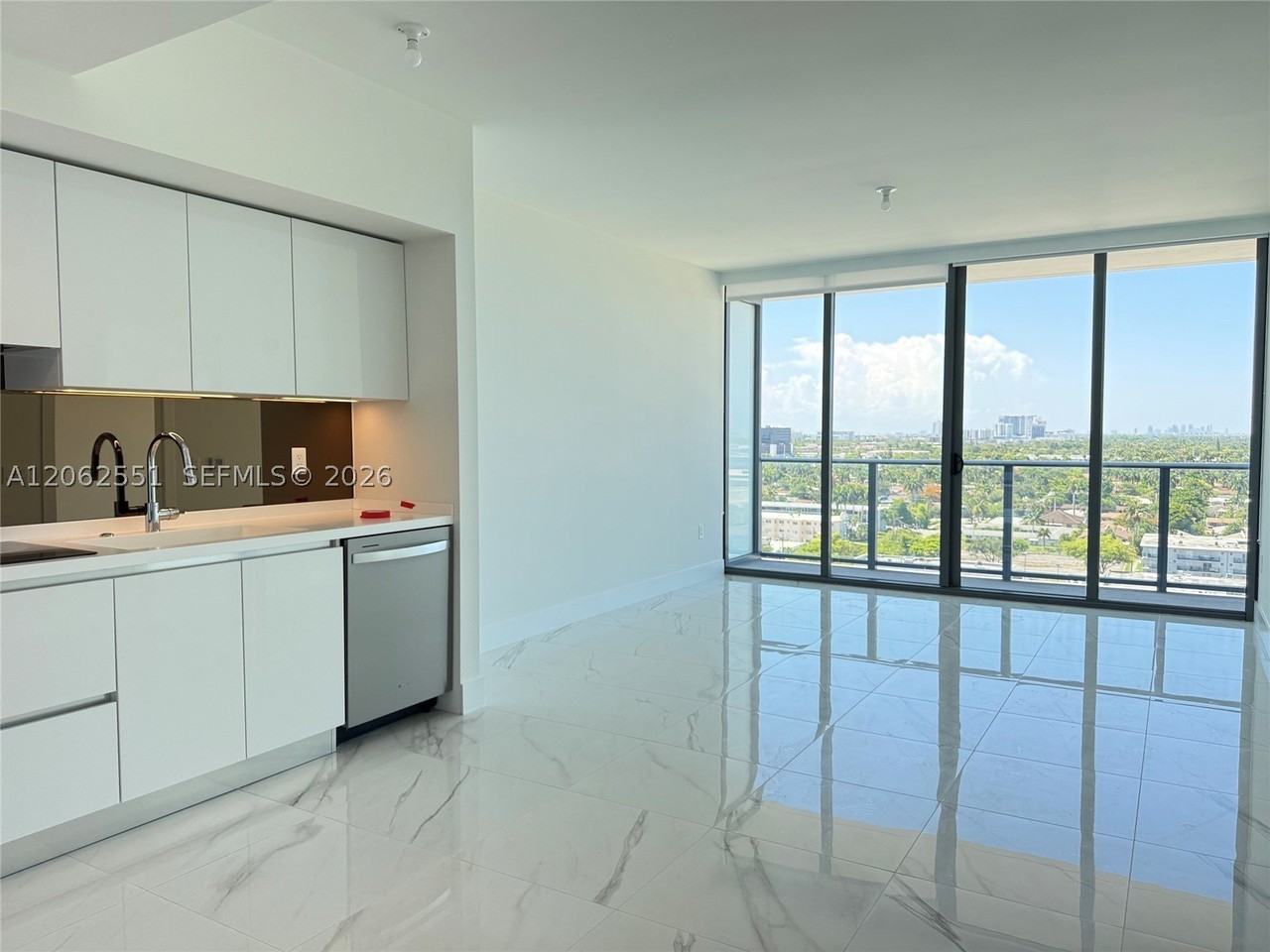 E Hallandale Beach Blvd #1106 - Photo 6 of 28