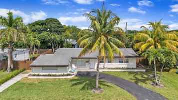 featured image of 10015 Sw 85th Ter