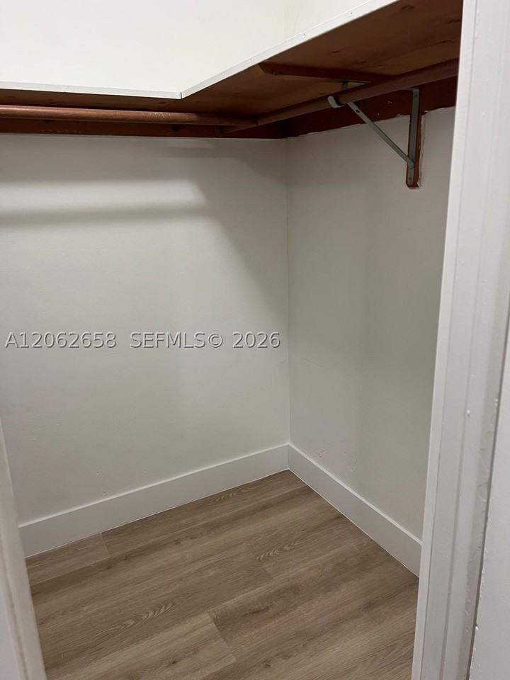 791 Sw 64th Ave #8 - Photo 4 of 11