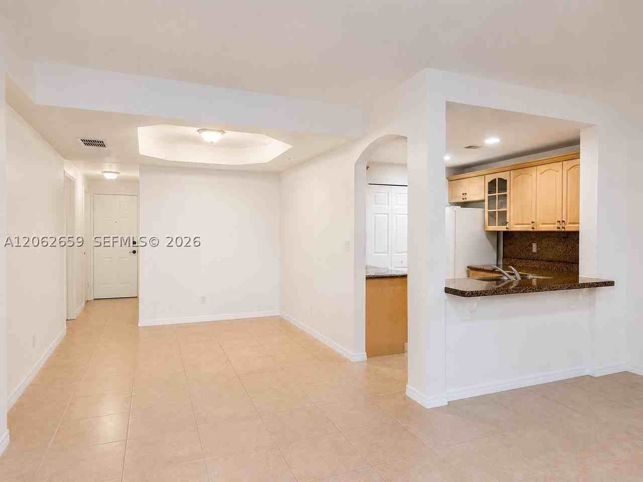 6560 Nw 114th Ave #505 - Photo 5 of 9