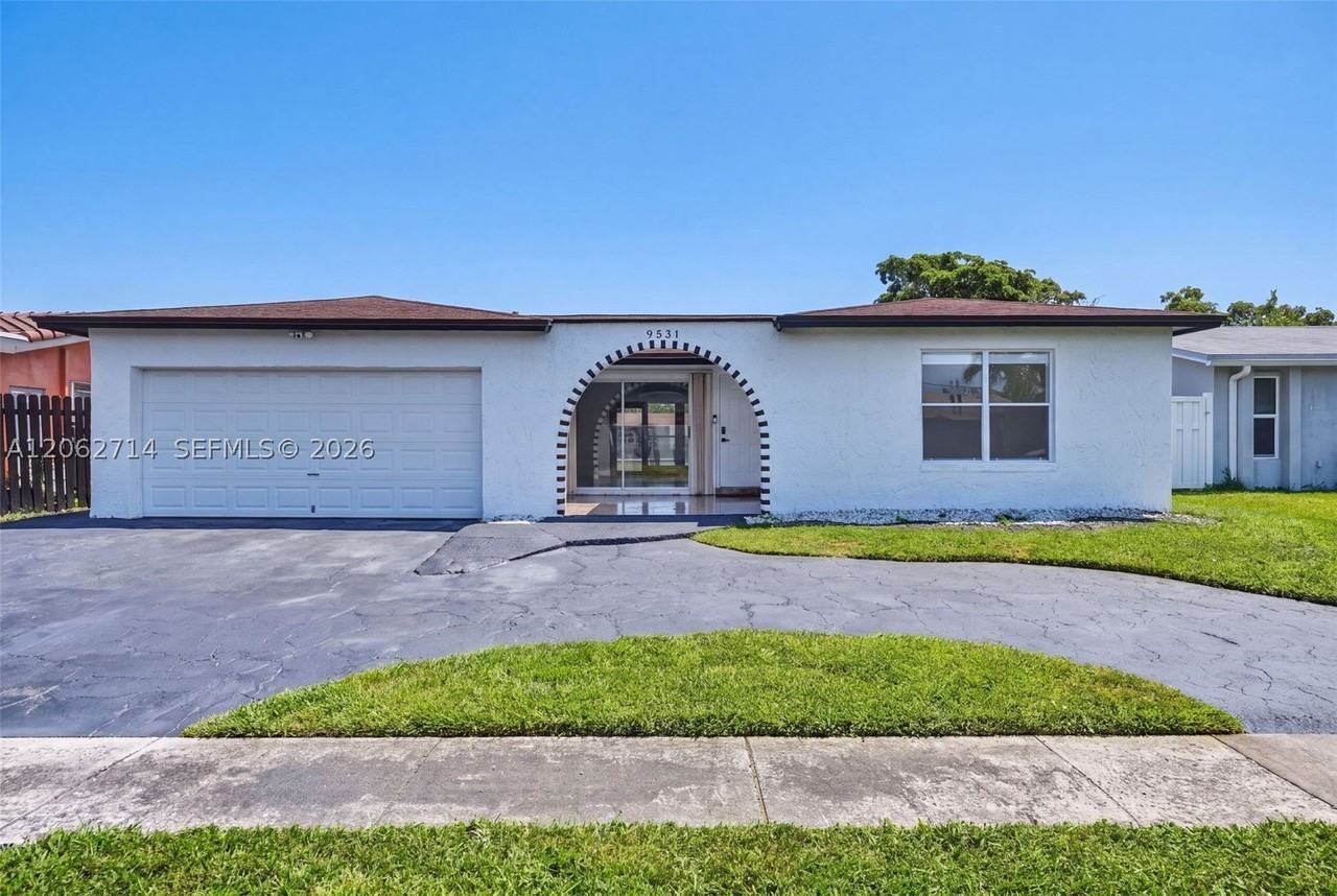 9531 Nw 20th Pl