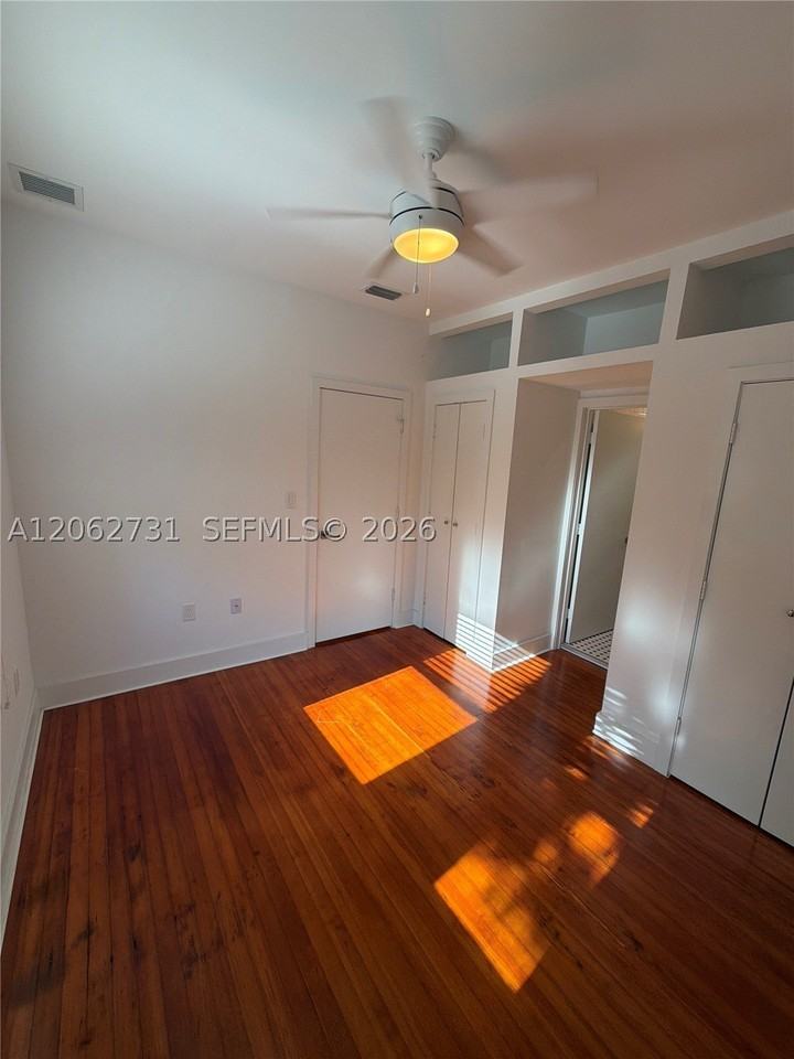 3669 Poinciana Ave #3B - Photo 6 of 8
