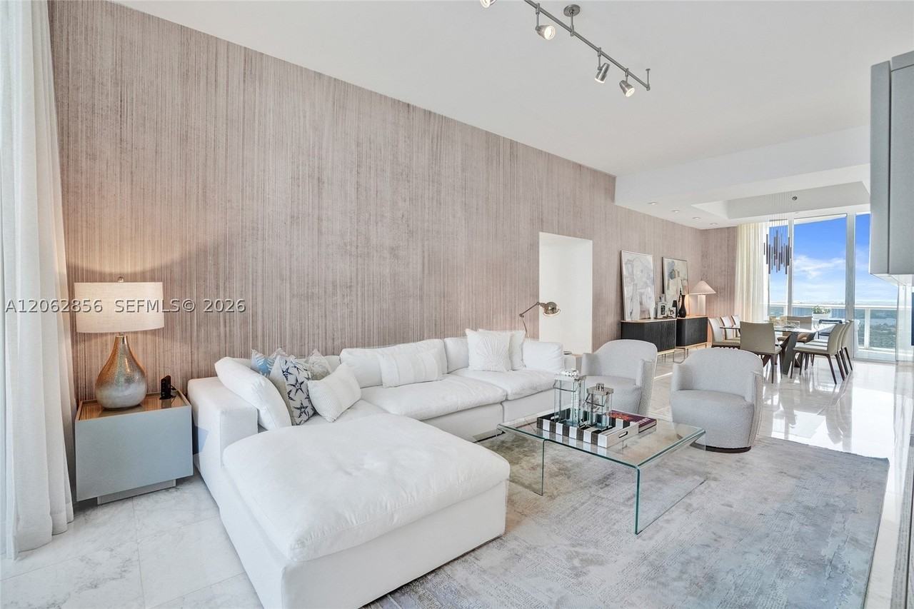 16001 Collins Ave #3406 - Photo 4 of 50