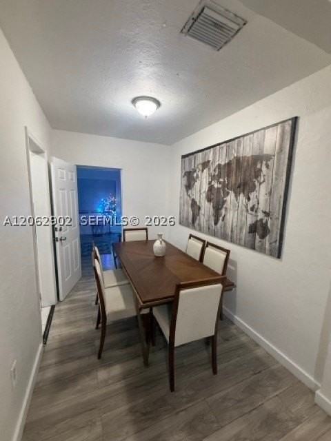 1419 Nw 44th St #1 - Photo 3 of 11