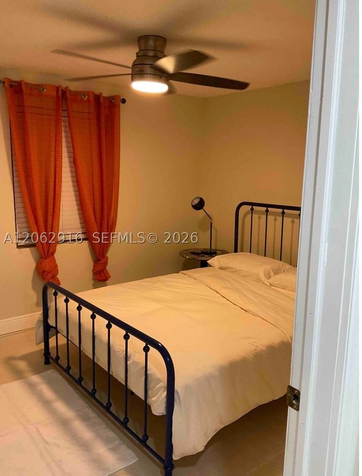 101 Miami Gardens Rd #101 - Photo 7 of 17