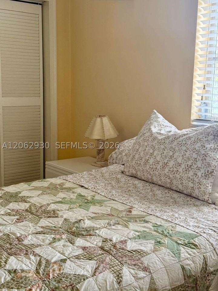8409 Nw 59th Pl #2 - Photo 5 of 11