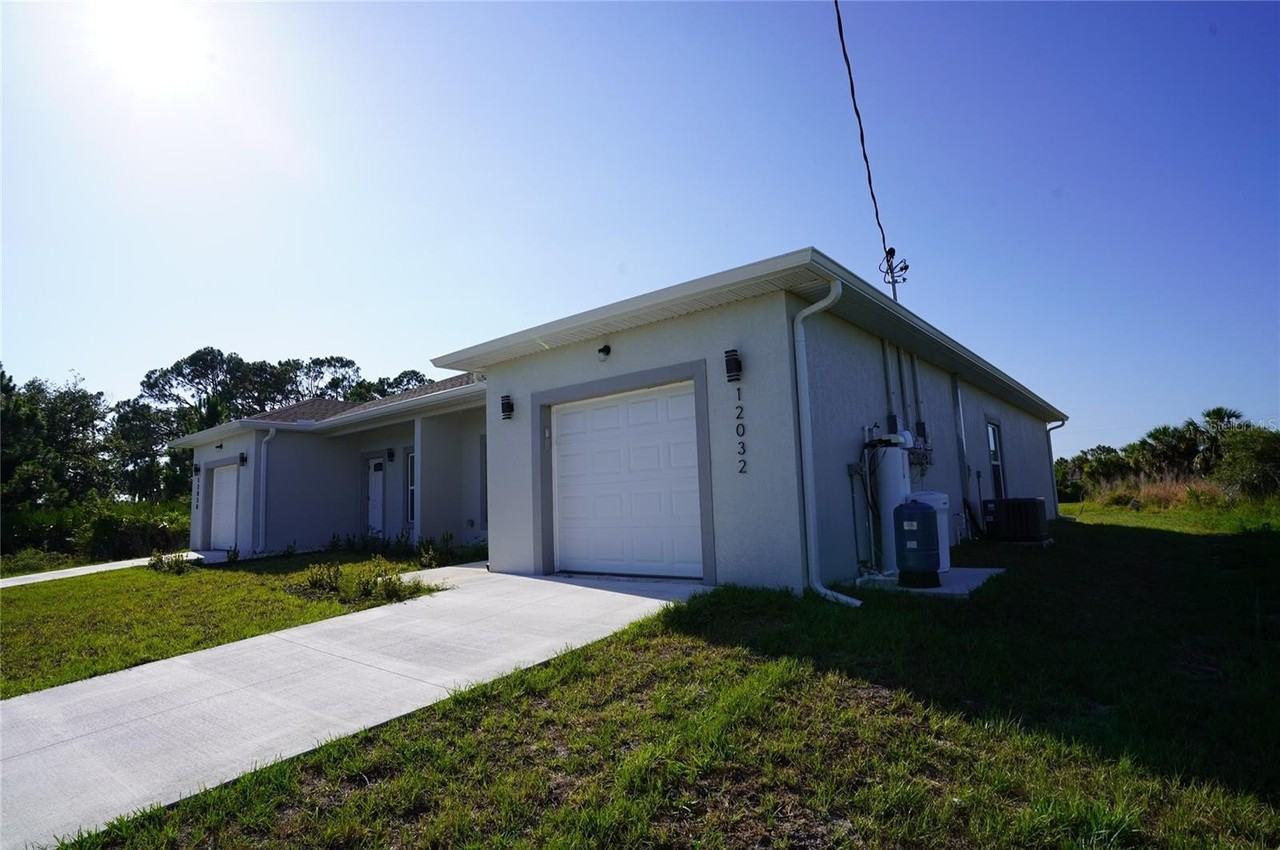 12032 Tetzel Ave - Photo 2 of 25