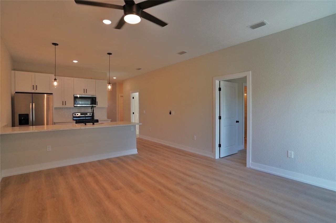 12032 Tetzel Ave - Photo 7 of 25