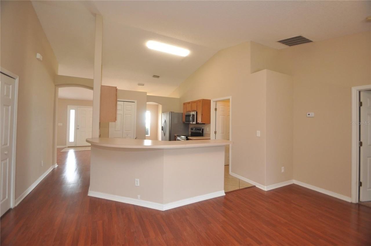 37 Louisburg Ln - Photo 7 of 20