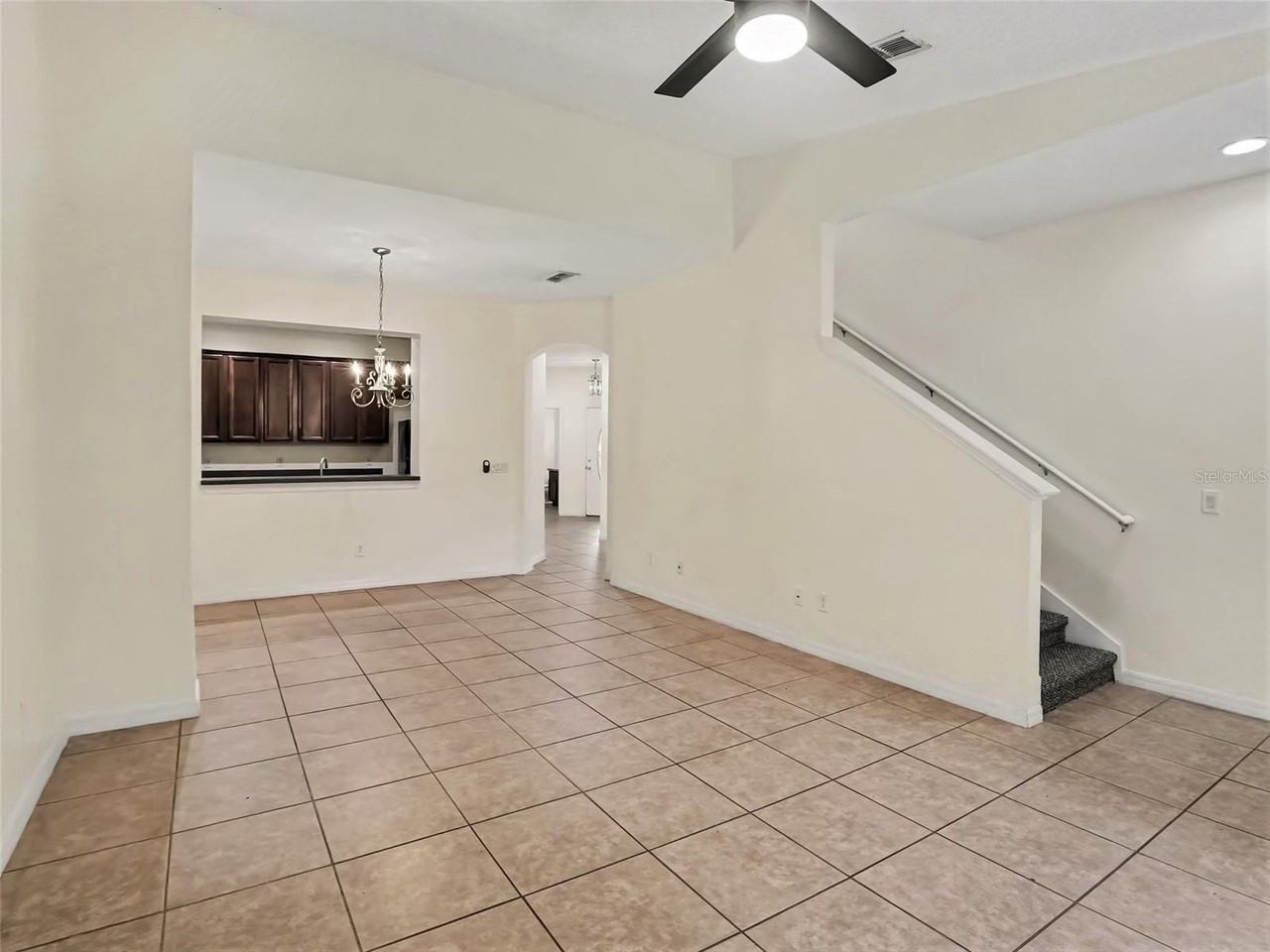 1114 Limestone Run - Photo 2 of 14