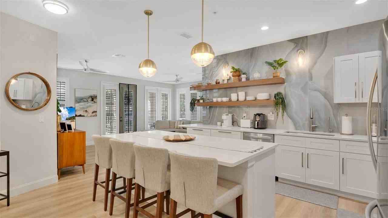 1674 Lakemont Ave #102 - Photo 4 of 28