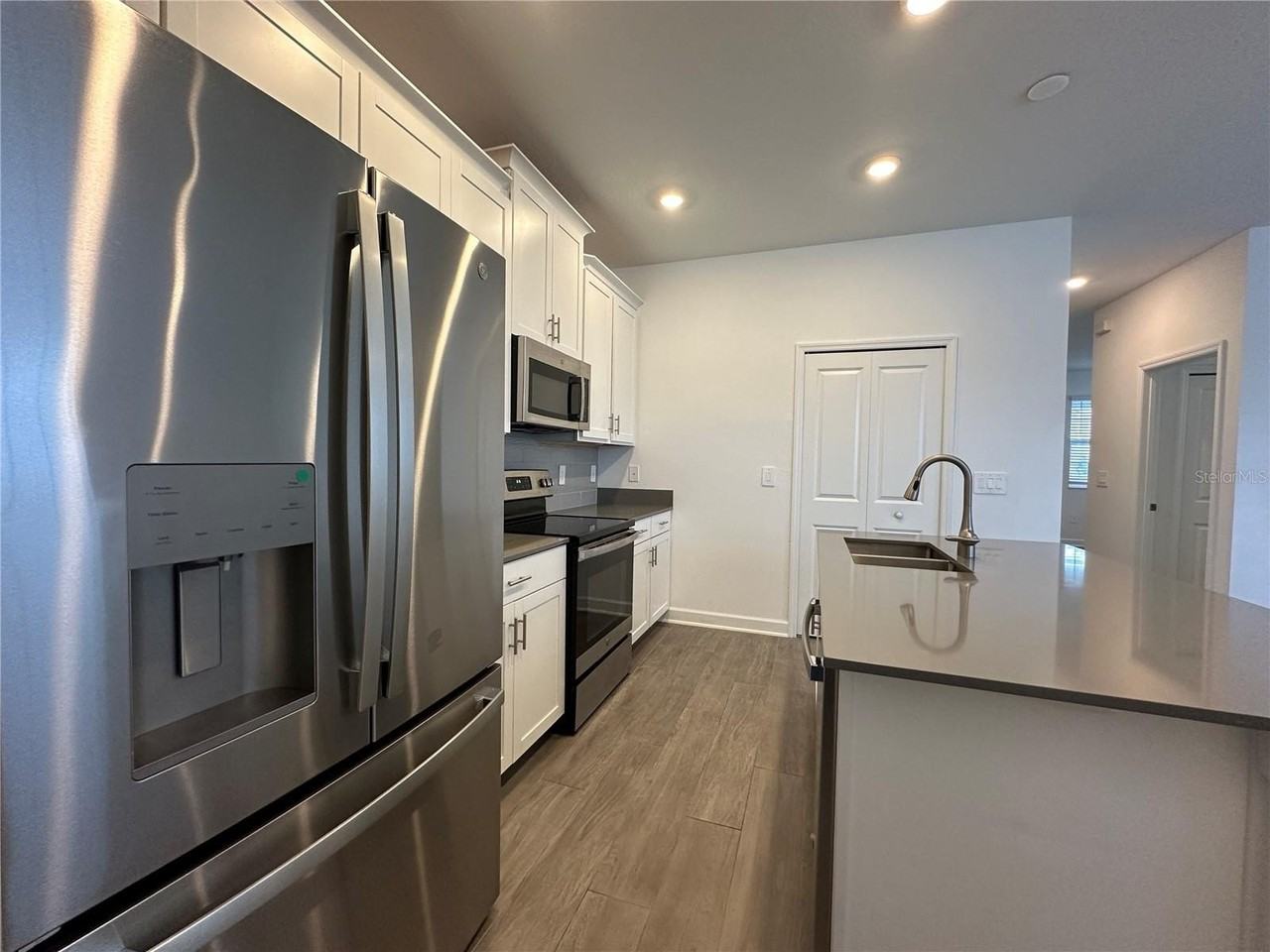 3118 Addison Blvd - Photo 7 of 35