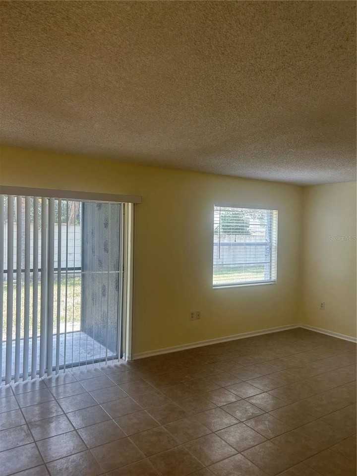 2513 N Alafaya Trl #21 - Photo 3 of 33