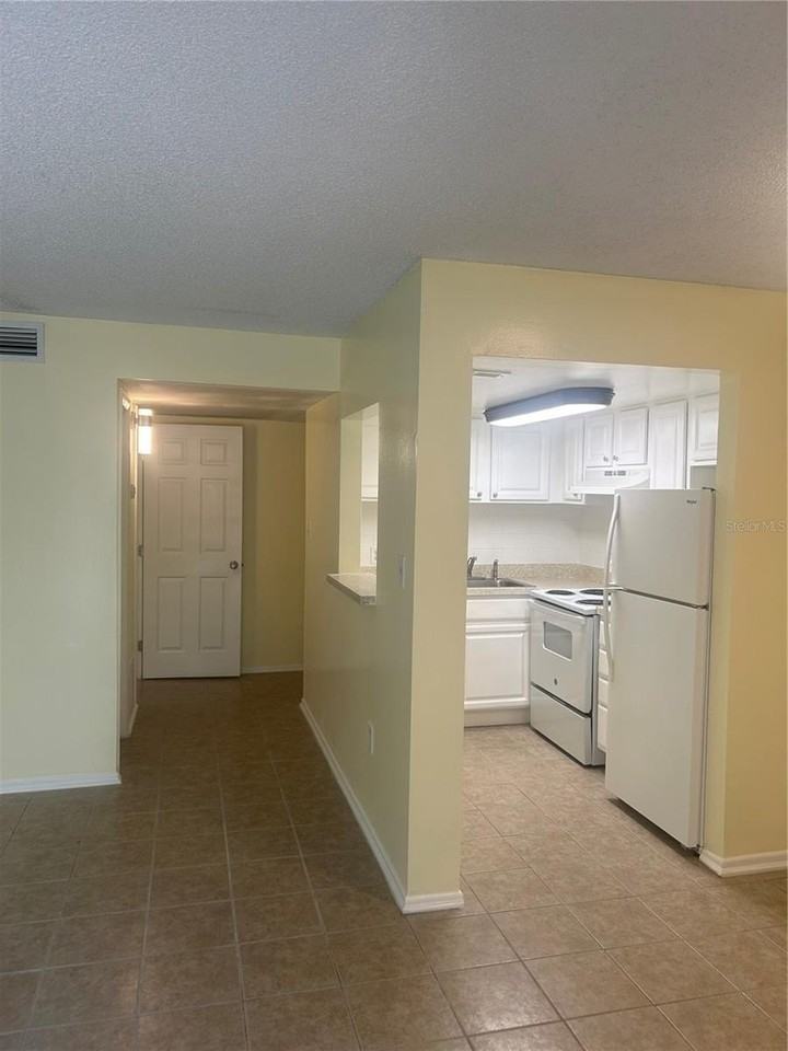 2513 N Alafaya Trl #21 - Photo 5 of 33