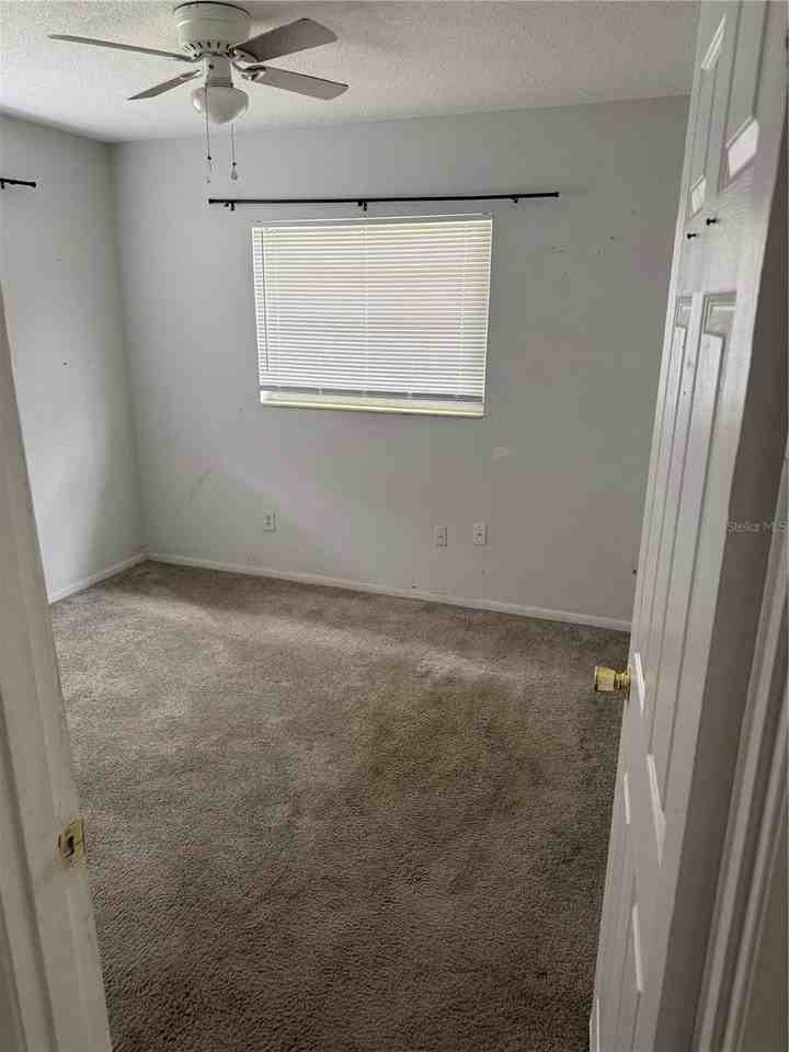 500 E 25th St - Photo 6 of 8