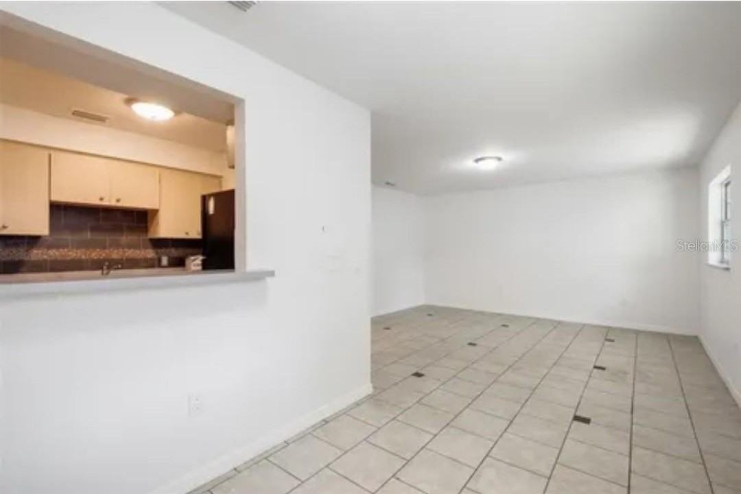 519 S Westgate Ave - Photo 2 of 4