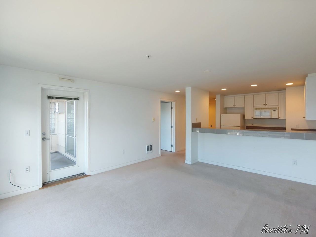 321 10th Ave S #607 - Photo 7 of 16