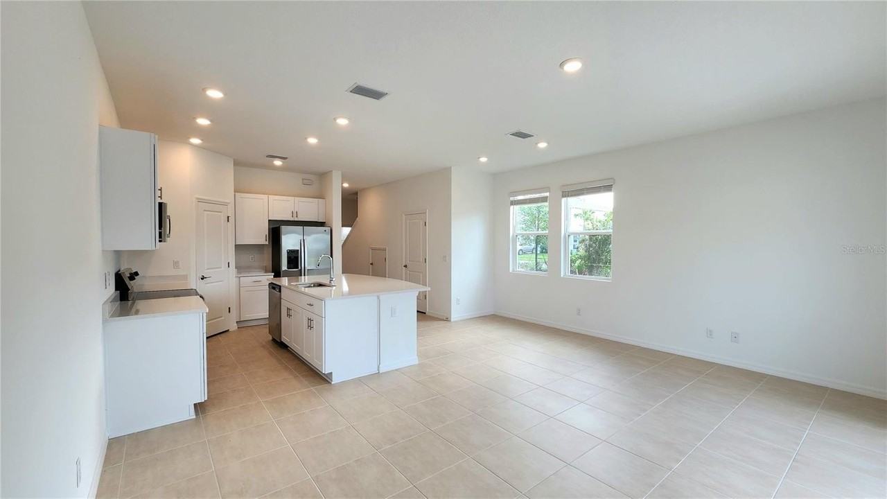 16656 Bergamo Pl - Photo 4 of 50
