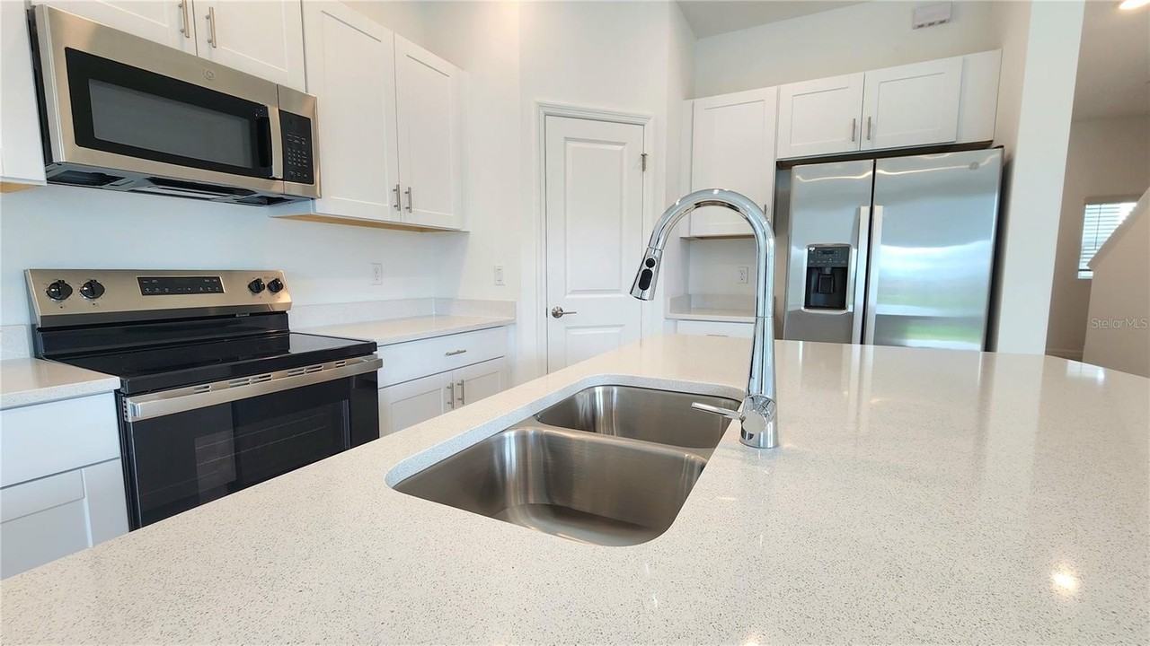 16656 Bergamo Pl - Photo 6 of 50