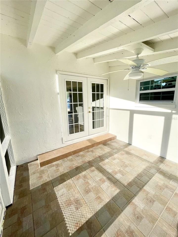 4608 S Hesperides St - Photo 4 of 22
