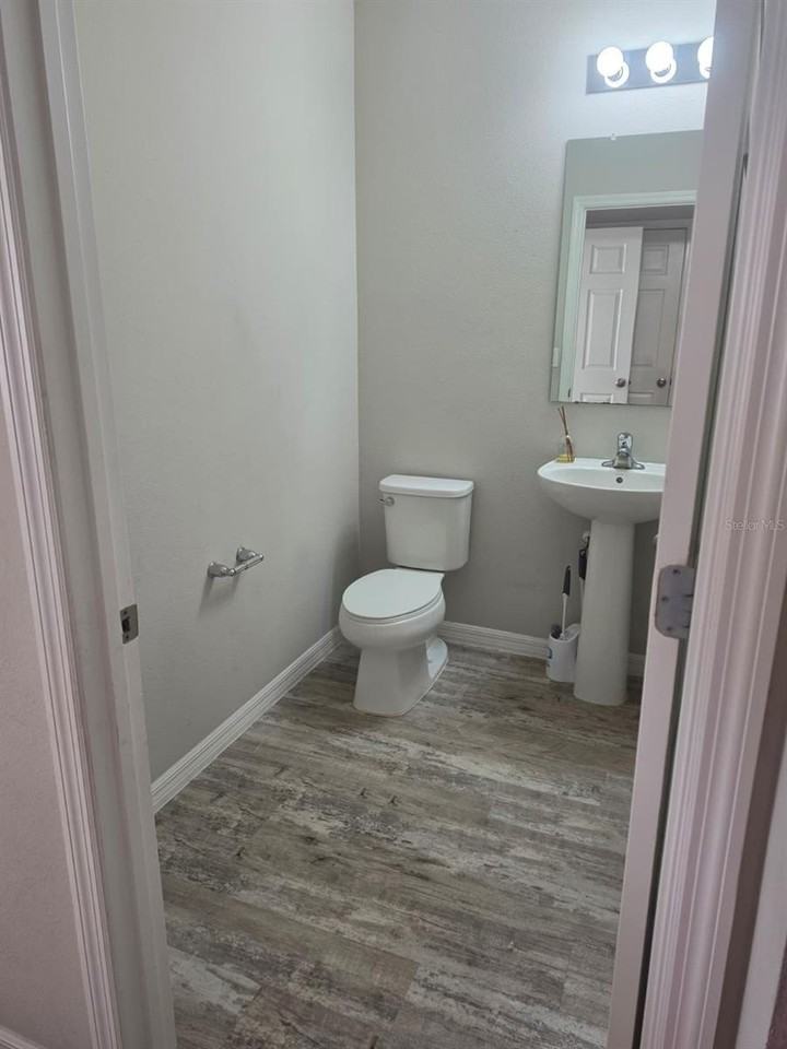 13013 Upward Pl - Photo 7 of 19