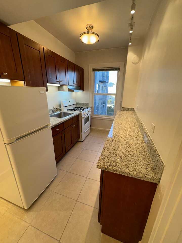 634-644 Polk Street - Photo 7 of 8