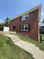 113 W Fifth St #B - Photo 1 of 1
