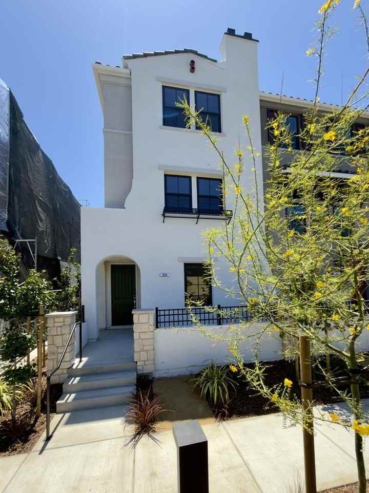 543 Shockley Aly - Photo 2 of 35