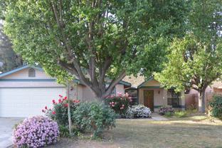 6025 W Paradise Ave - Photo 1 of 1