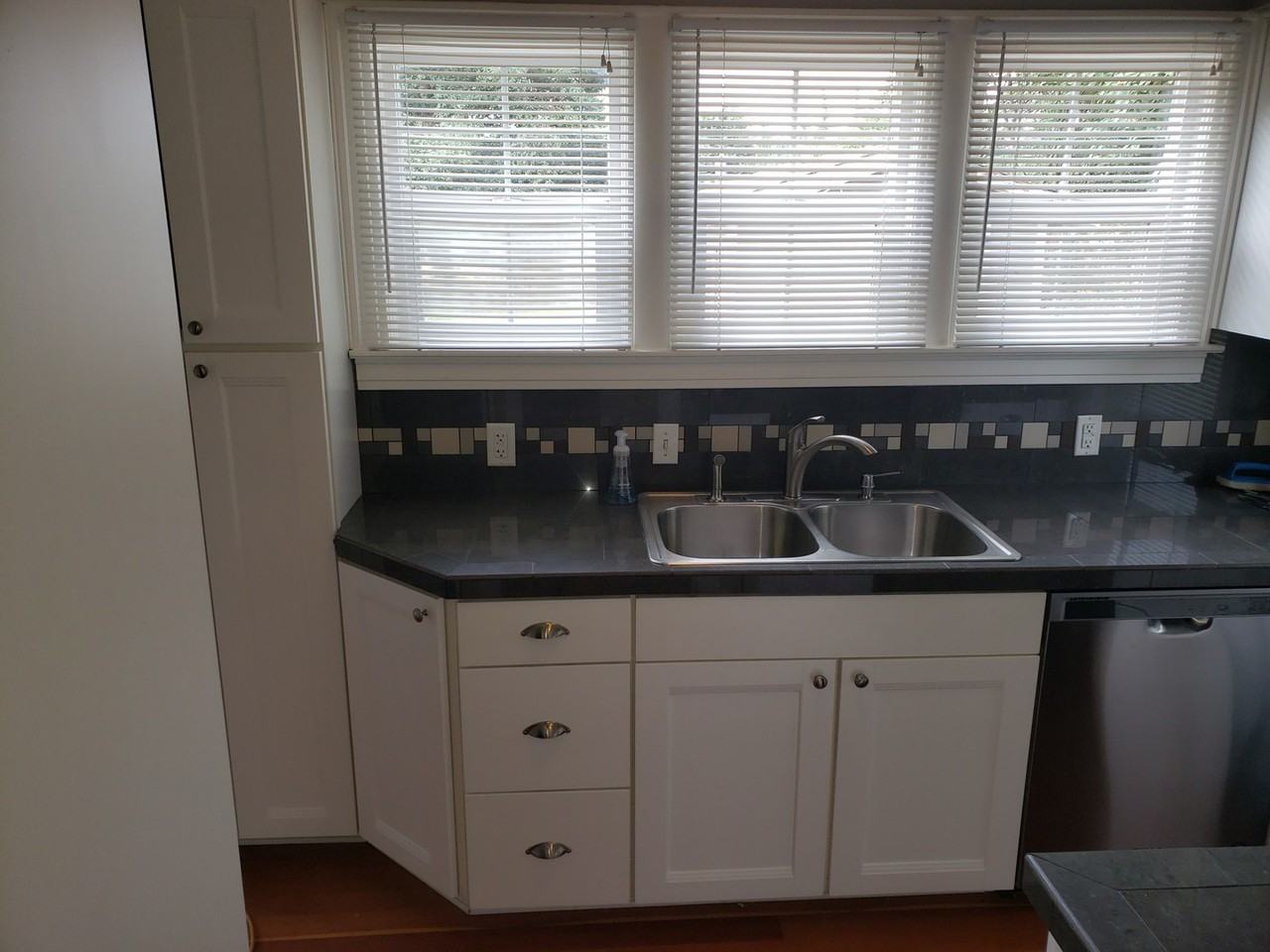 4612 N 26th St - Photo 4 of 18