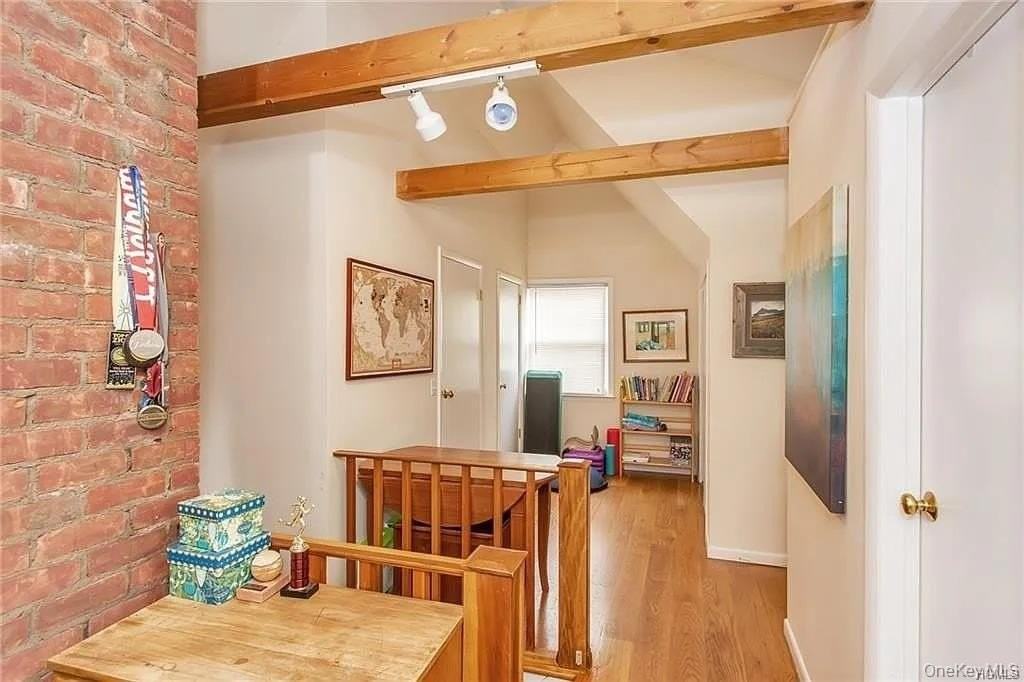 7 Wendover Rd - Photo 7 of 19