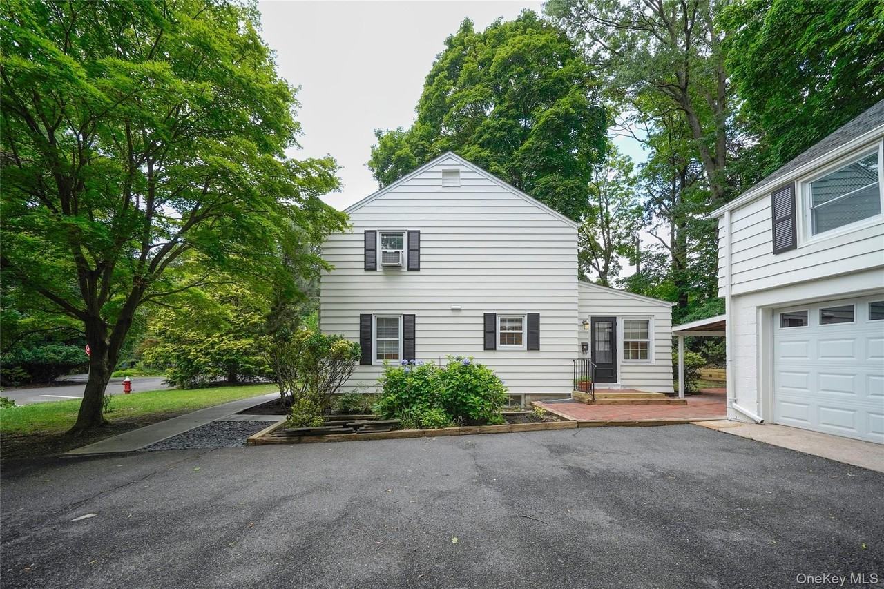 16 Brook St - Photo 5 of 50