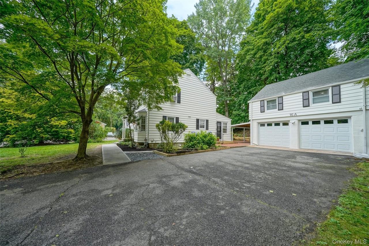 16 Brook St - Photo 6 of 50