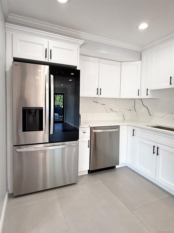 15 W Walnut St - Photo 5 of 16