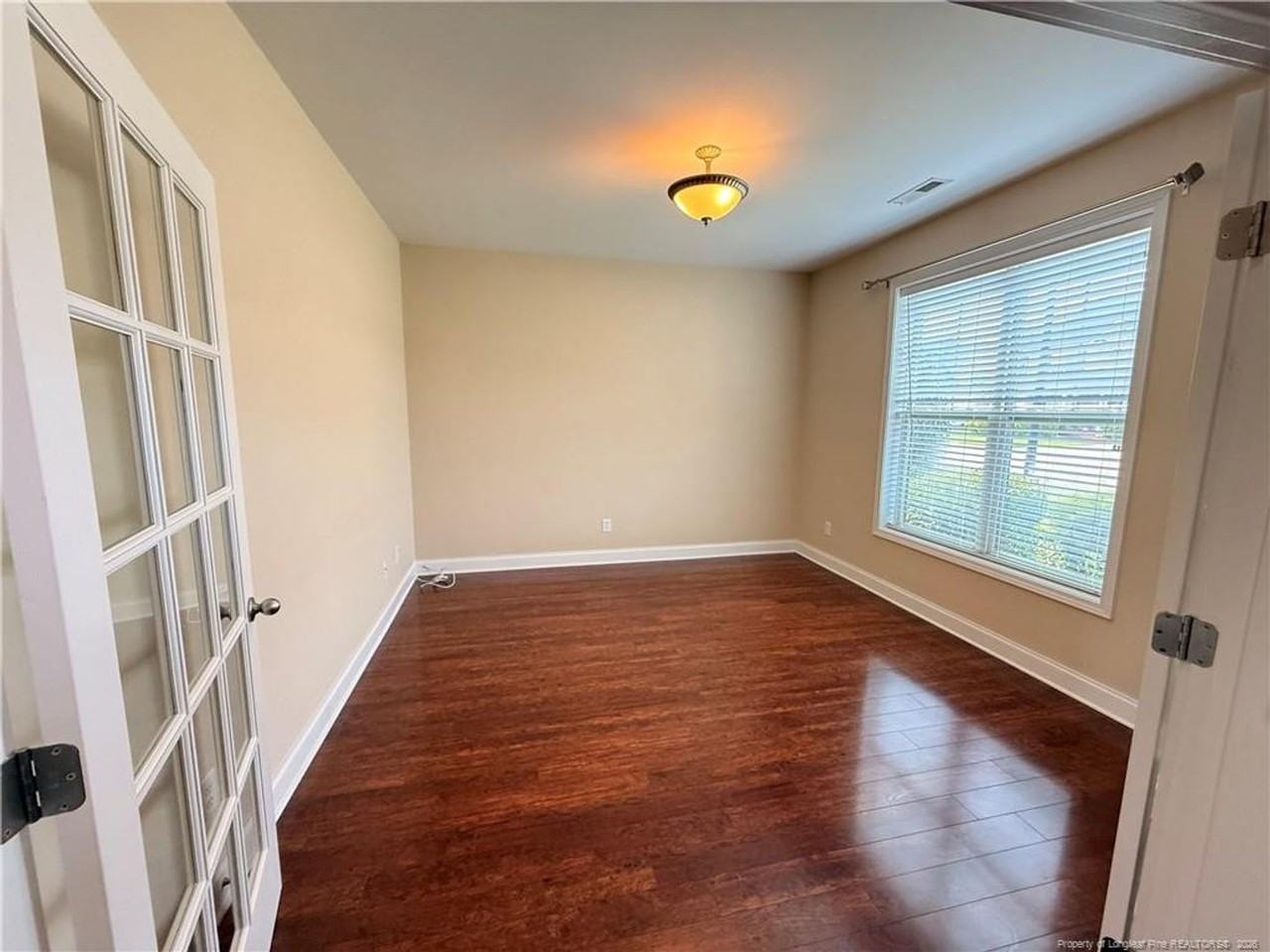 1705 Bluffside Dr - Photo 3 of 26