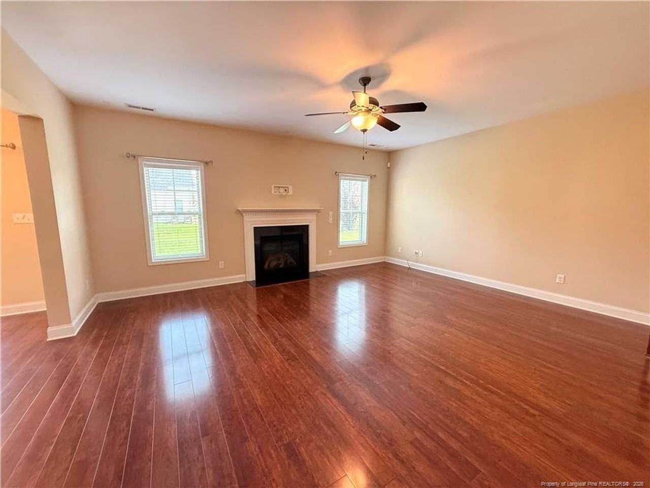 1705 Bluffside Dr - Photo 6 of 26