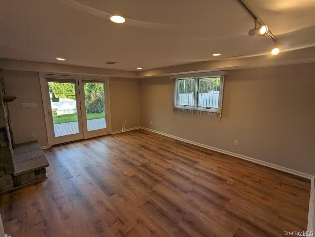 19 Comanche Ln - Photo 4 of 15