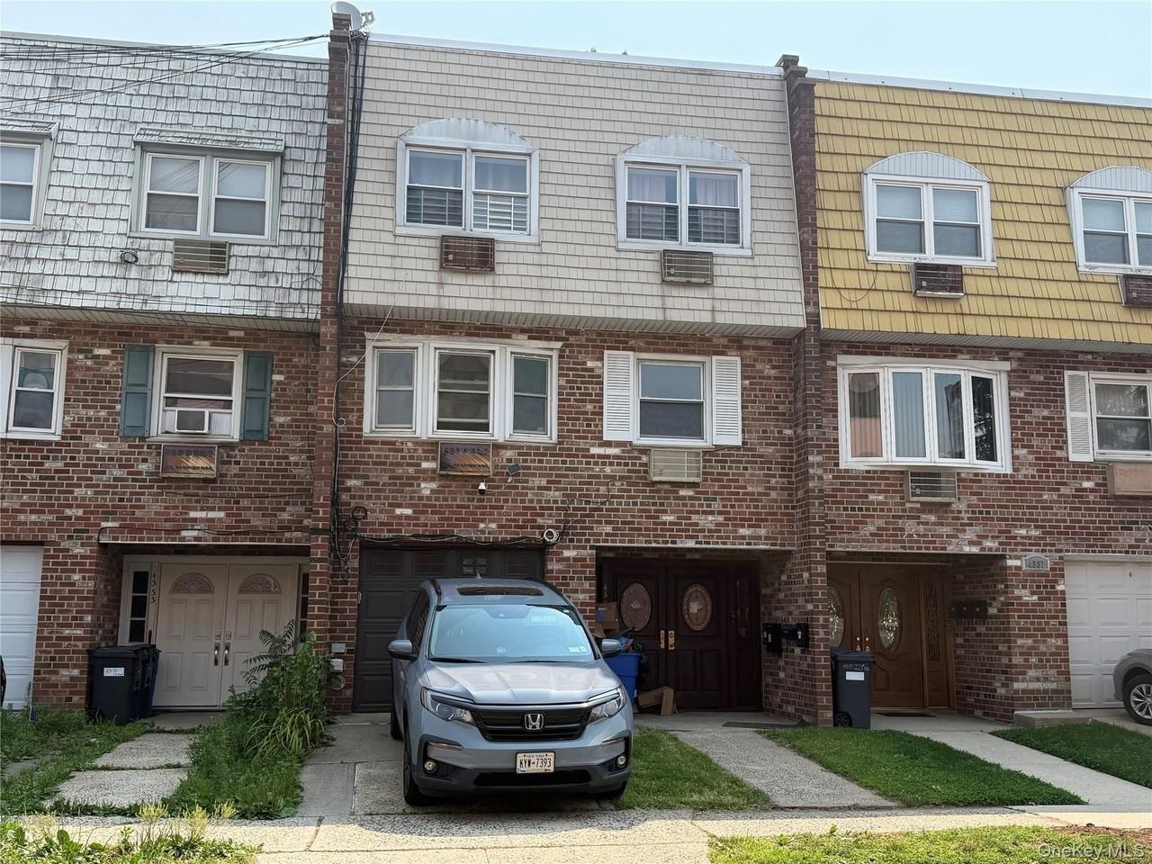 4335 223rd St - Photo 2 of 28