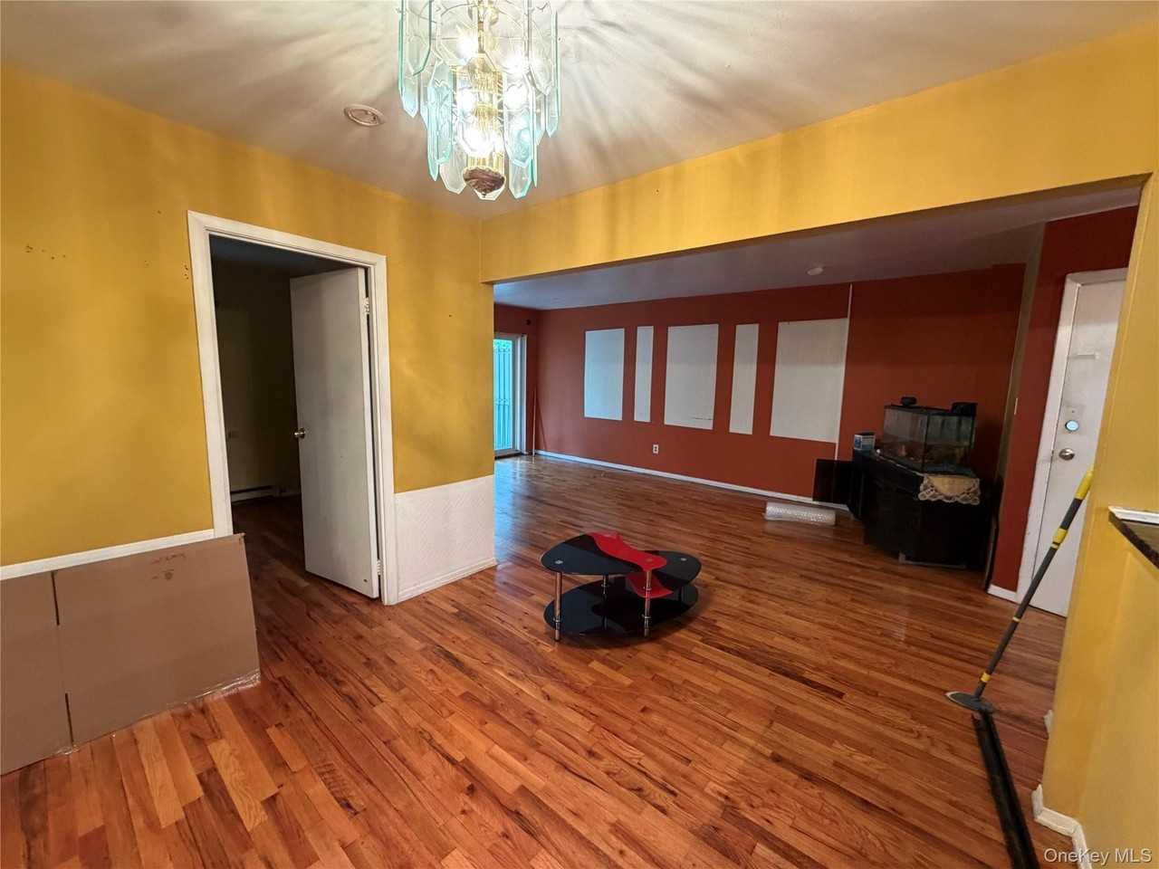 4335 223rd St - Photo 7 of 28