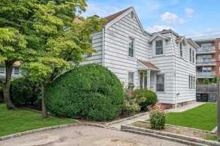 33 Central Dr #2 - Photo 1 of 1