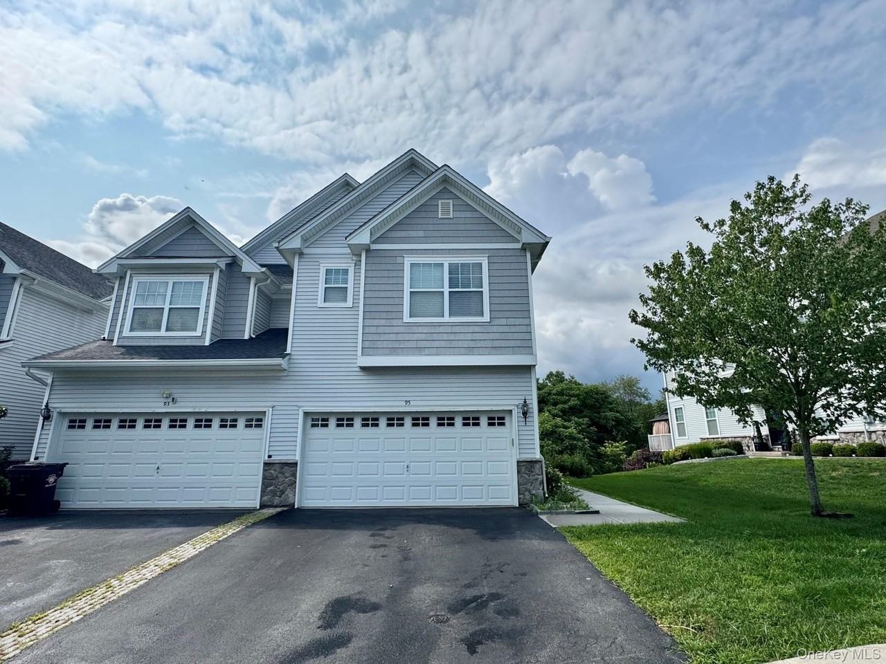 95 Meadow View Dr - Photo 3 of 36