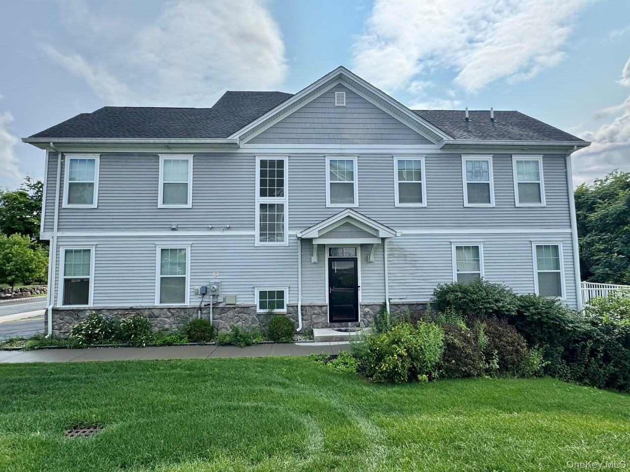 95 Meadow View Dr - Photo 5 of 36