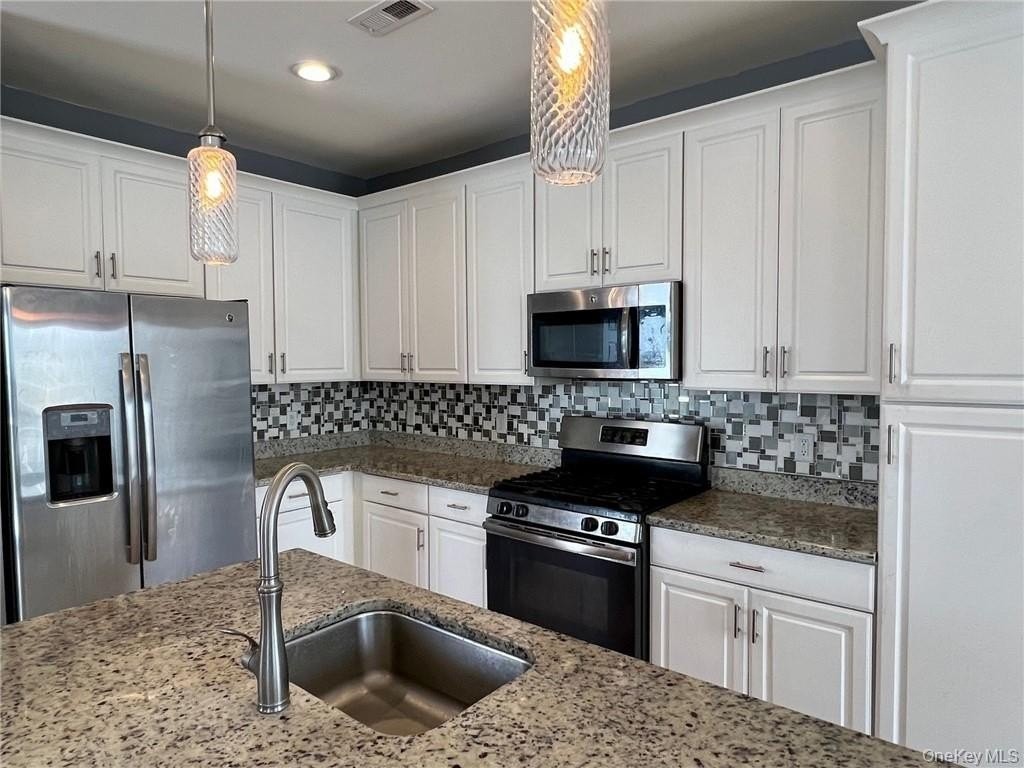95 Meadow View Dr - Photo 7 of 36