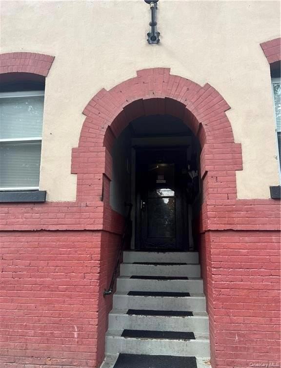 103 Wickham Ave #3 - Photo 2 of 17