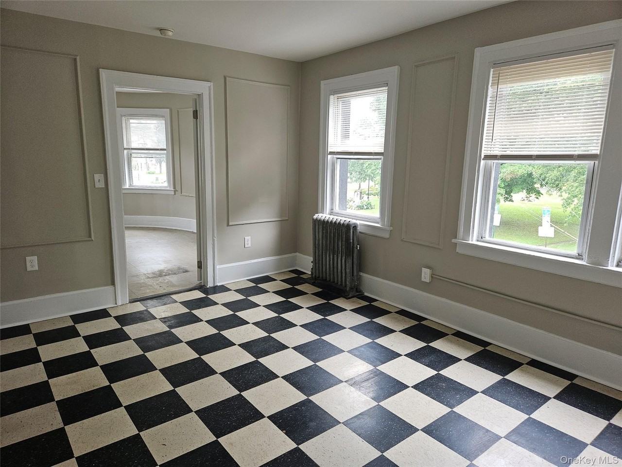 103 Wickham Ave #3 - Photo 4 of 17