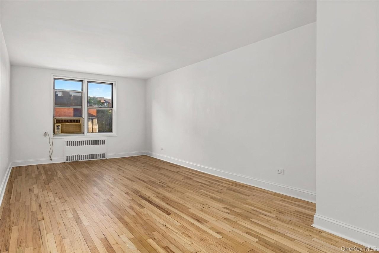 6730 Clyde St #3B - Photo 6 of 16