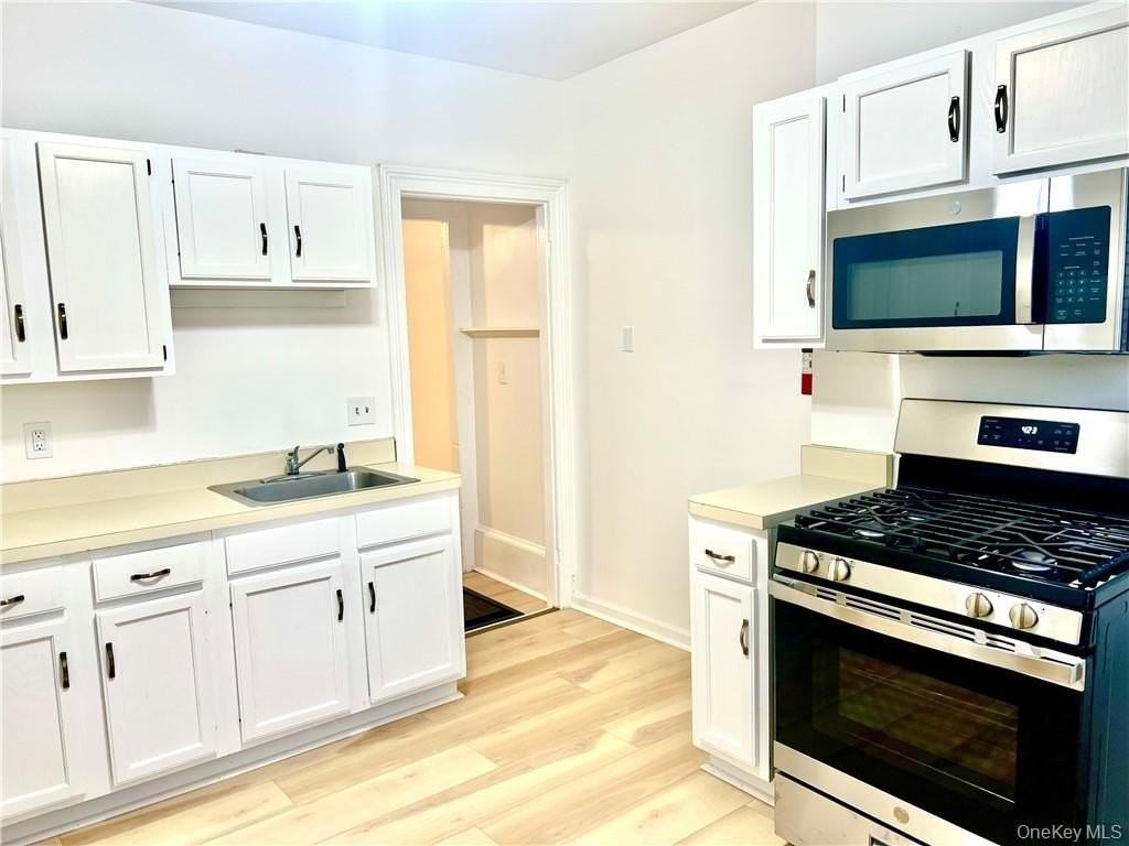 9 Hornbeck Ave